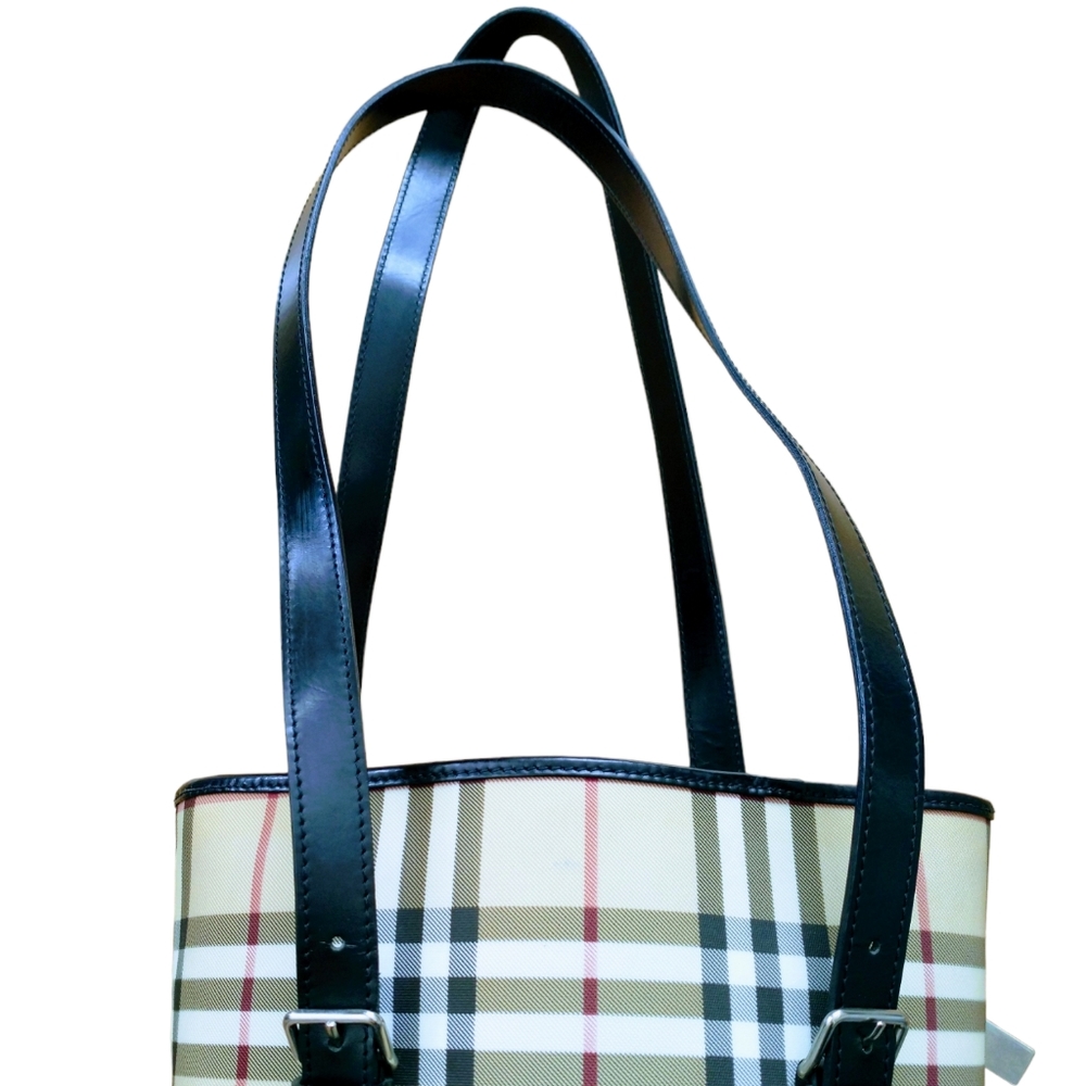 Burberry Nova Beige/Brown Check, Adjustable Strap Check Bucket Bag. - Picture 10 of 15